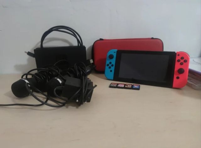 Nintendo Switch + Accesorios