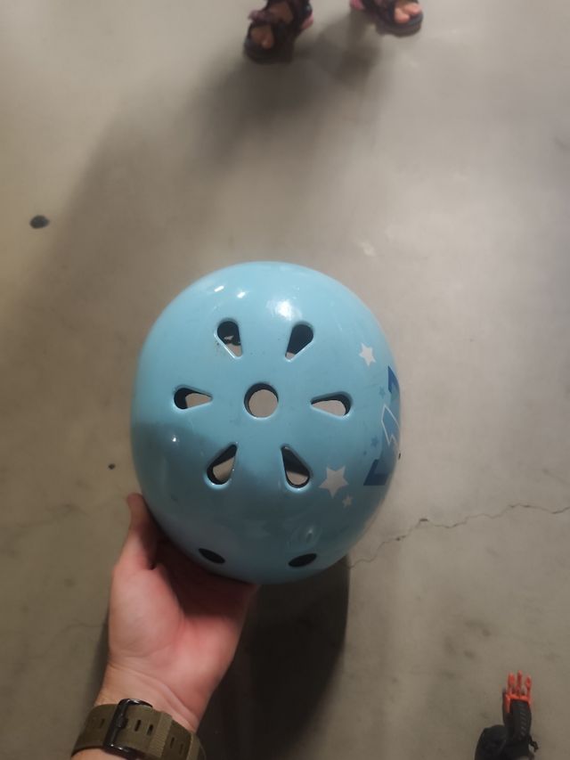 Casco bici niño/a celeste