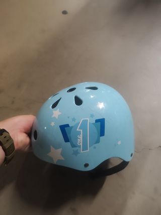 Casco bici niño/a celeste