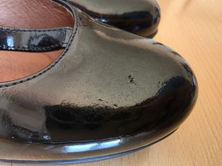 Zapatos de Tacón Negros de Charol con Pulsera