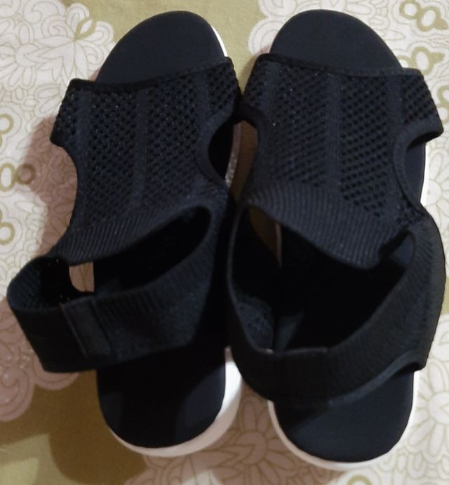 Sandali estivi neri - comodi