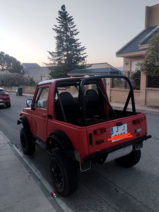 Suzuki Samurai 1990