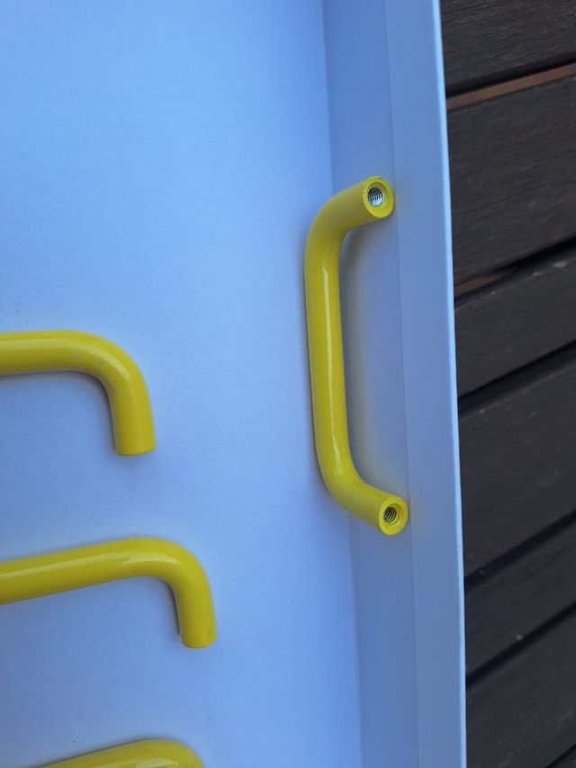 8 Tiradores Metal Amarillos