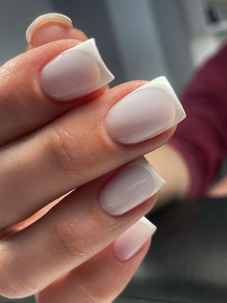 Busco modelo para manicura en Madrid (Majadahonda)