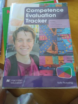 INFLUENCE TODAY 2 Student's book: libro de text...