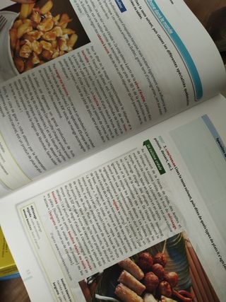 En cuisine et en salle (French Edition)