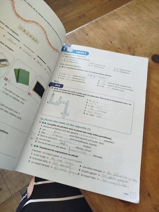 JEU DE MOTS PLUS 1 CAHIER D'EXERCICES