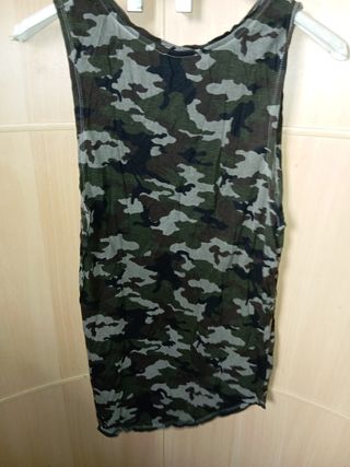 Camiseta militar Pull&Bear