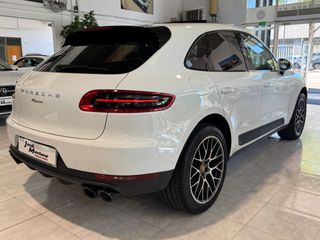 Porsche Macan 2.0 Turbo 252CV.-" NACIONAL" .-" TECHO PANORÁMICO... "-.-"  POCOS KM ".-" PEGATINA VERDE C/EURO 6-W ".-