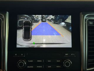 Porsche Macan 2.0 Turbo 252CV.-" NACIONAL" .-" TECHO PANORÁMICO... "-.-"  POCOS KM ".-" PEGATINA VERDE C/EURO 6-W ".-