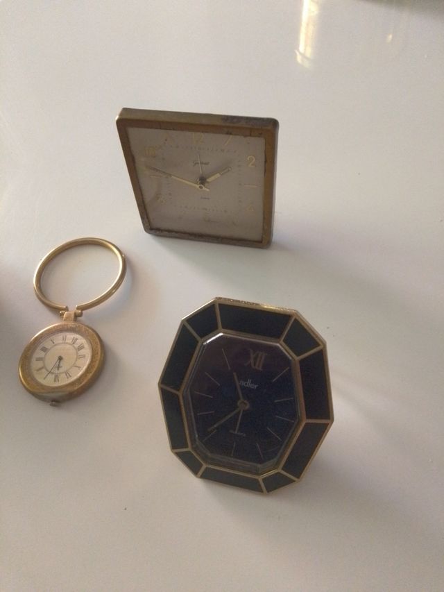 3 sveglie vintage: Indier & 1 Orologi