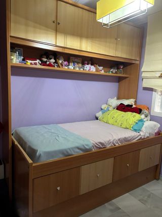 Dormitorio juvenil completo en Málaga
