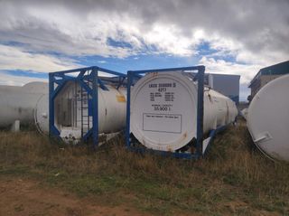 DEPÓSITOS DE AGUA DE GRAN CAPACIDAD
