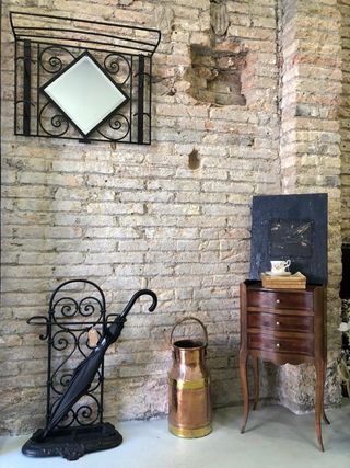 Mesita de noche francesa siglo XIX