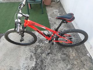 Bicicleta montaña BPRO roja