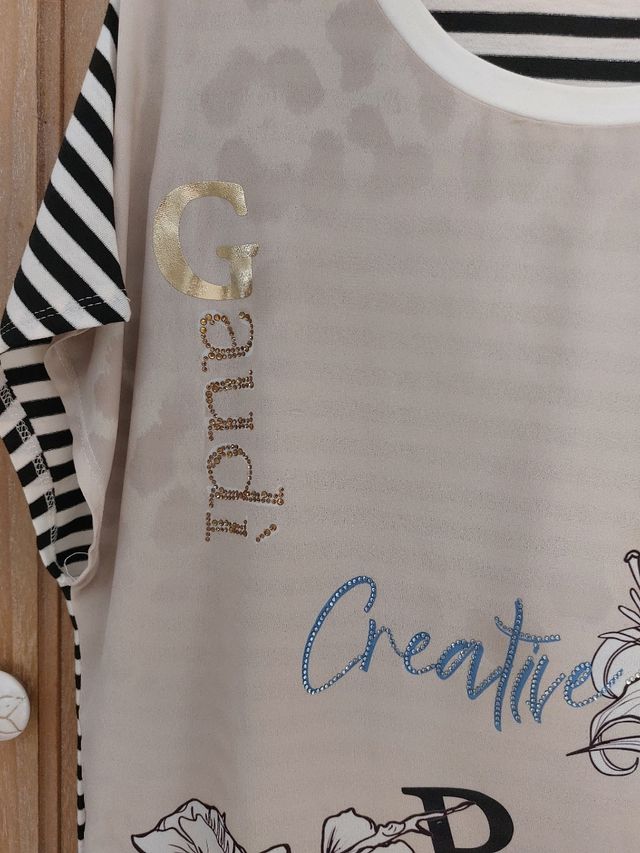 Blusa Gaudì beige e bianca