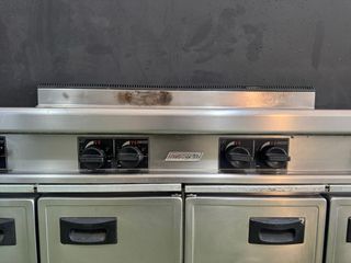 Cocina industrial Macfrin 8 fuegos