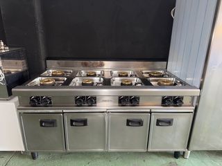 Cocina industrial Macfrin 8 fuegos
