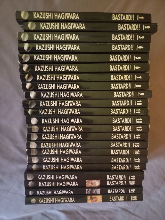 Colección de comics de Bastard!