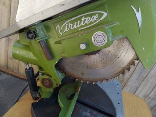 Ingletadora Virutex: Sierra de precisión