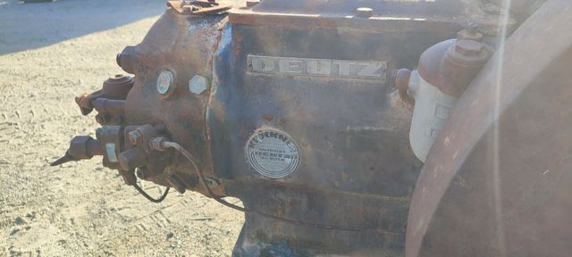 Motor antiguo deutz 700kg de peso aproximado