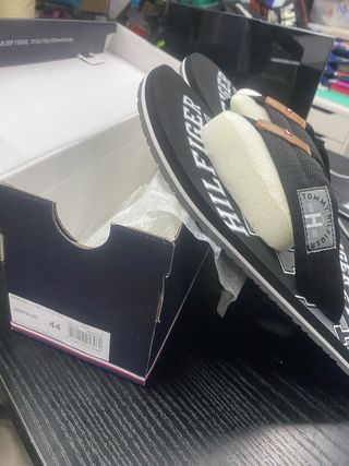 Chancletas Tommy Hilfiger 44