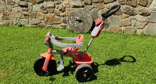 Triciclo infantil Feber rojo