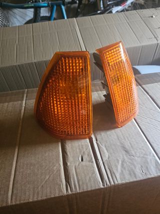 Pilotos intermitentes renault R18