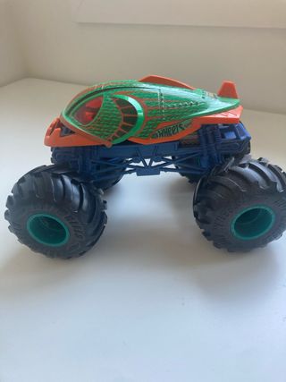 Monster Truck Hot Wheels Gigante
