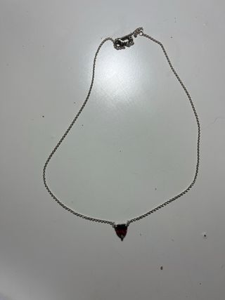Collar Pandora corazón rojo