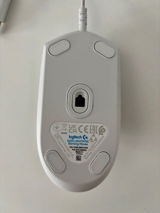 Ratón gaming Logitech G203 con RGB