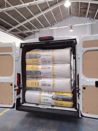 Autónomo con furgoneta