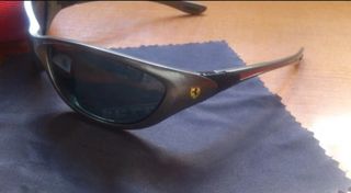 Gafas de sol Ferrari