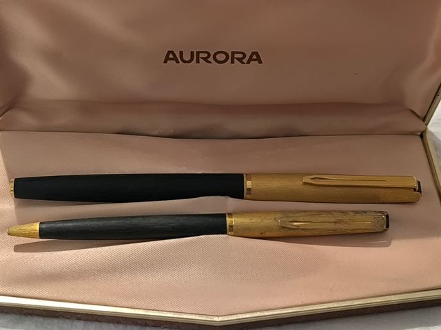 Set penne Aurora vintage