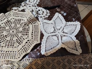 3 Centrini uncinetto fatti a mano