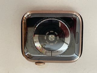 Apple Watch Serie 5, 44mm, zafiro y acero inox.