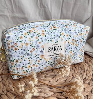 Neceser floral. Cosmetic bag handmade