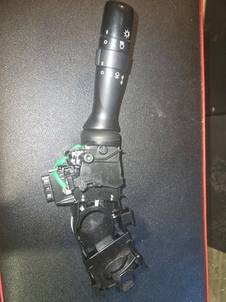Interruptor luces Toyota Yaris 2019