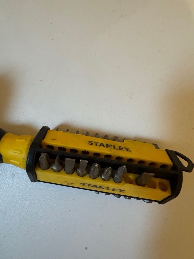 Cacciavite Stanley con set si punte