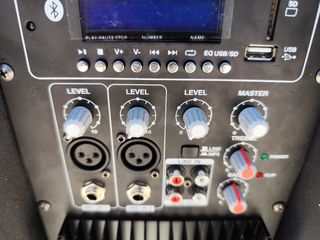 Altavoz FunGeneration 800/400 muy completo