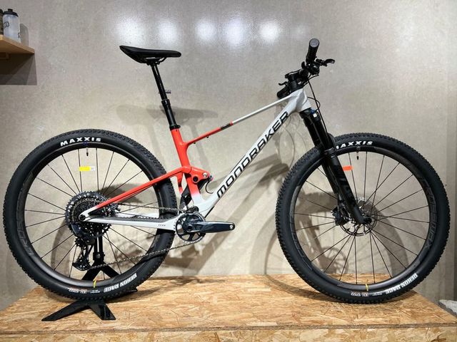 Mondraker F-Podium R 2024 / Talla L y XL 