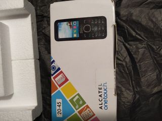 Teléfono Alcatel One touch 20.45 Negro. NUEVO