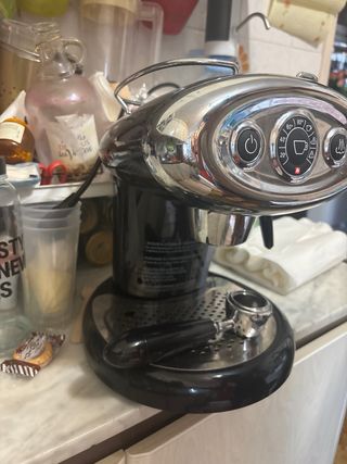 Cafetera ILLY eléctrica usada