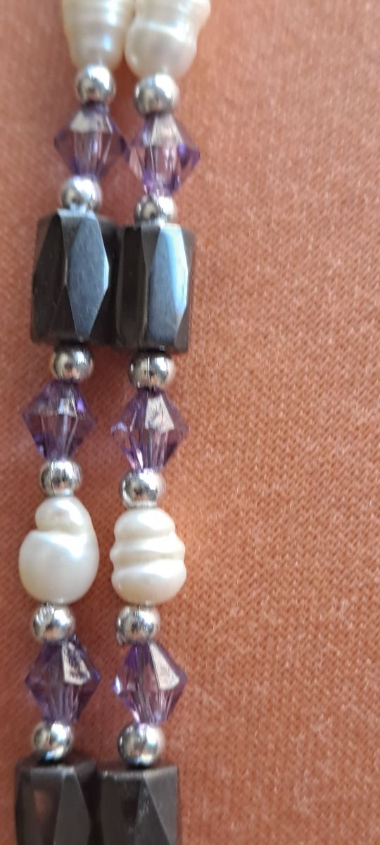 Collar cuentas imán - Negro, Morado.