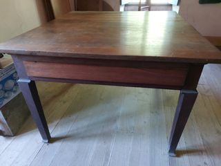Mesa de castaño antigua