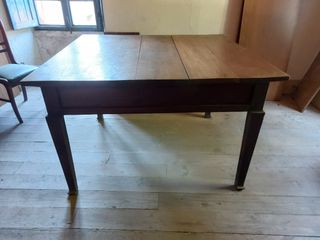 Mesa de castaño antigua