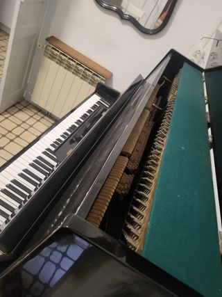 Piano acústic Czerny (Martorell)