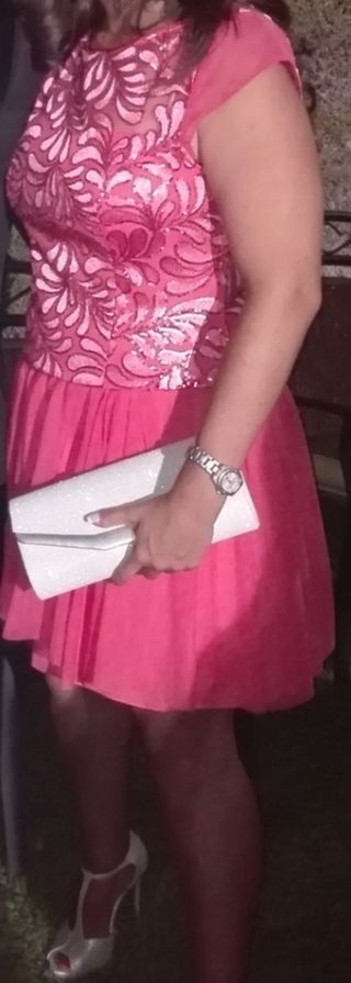 Vestido cóctel coral