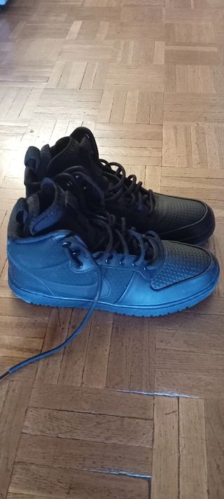 Zapatillas Nike negras altas