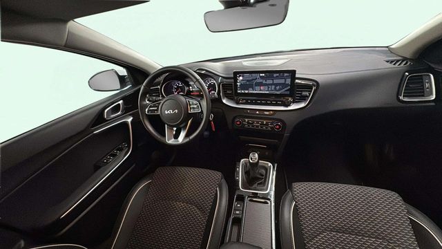 Kia XCeed 5 AÑOS GARANTÍA